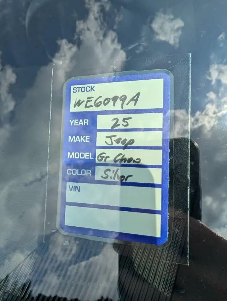 Used 2025 Silver Zynith Jeep Altitude X image 12