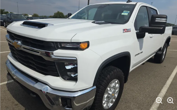 Used 2024 White Chevrolet LT image 1