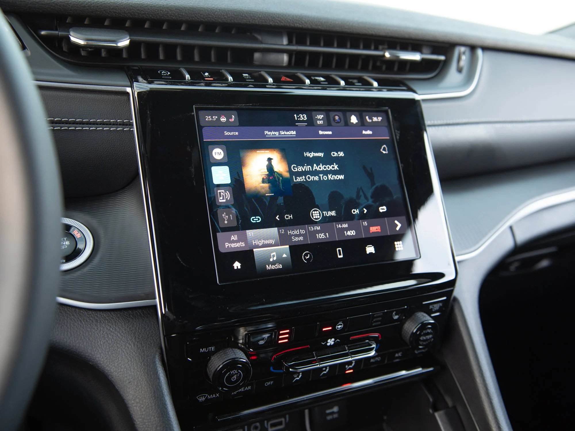 New 2025 Red Jeep Altitude* 4x4, Heated Leather, Wireless Charging Pad, Remote Start image 16