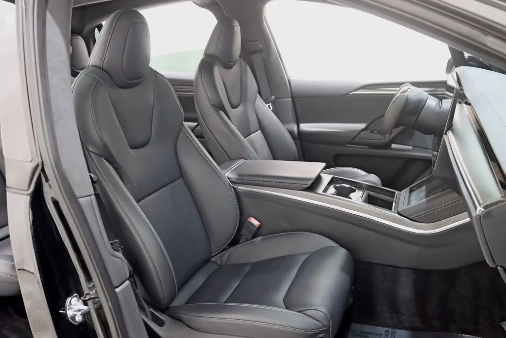 2022 Tesla Model X Plaid