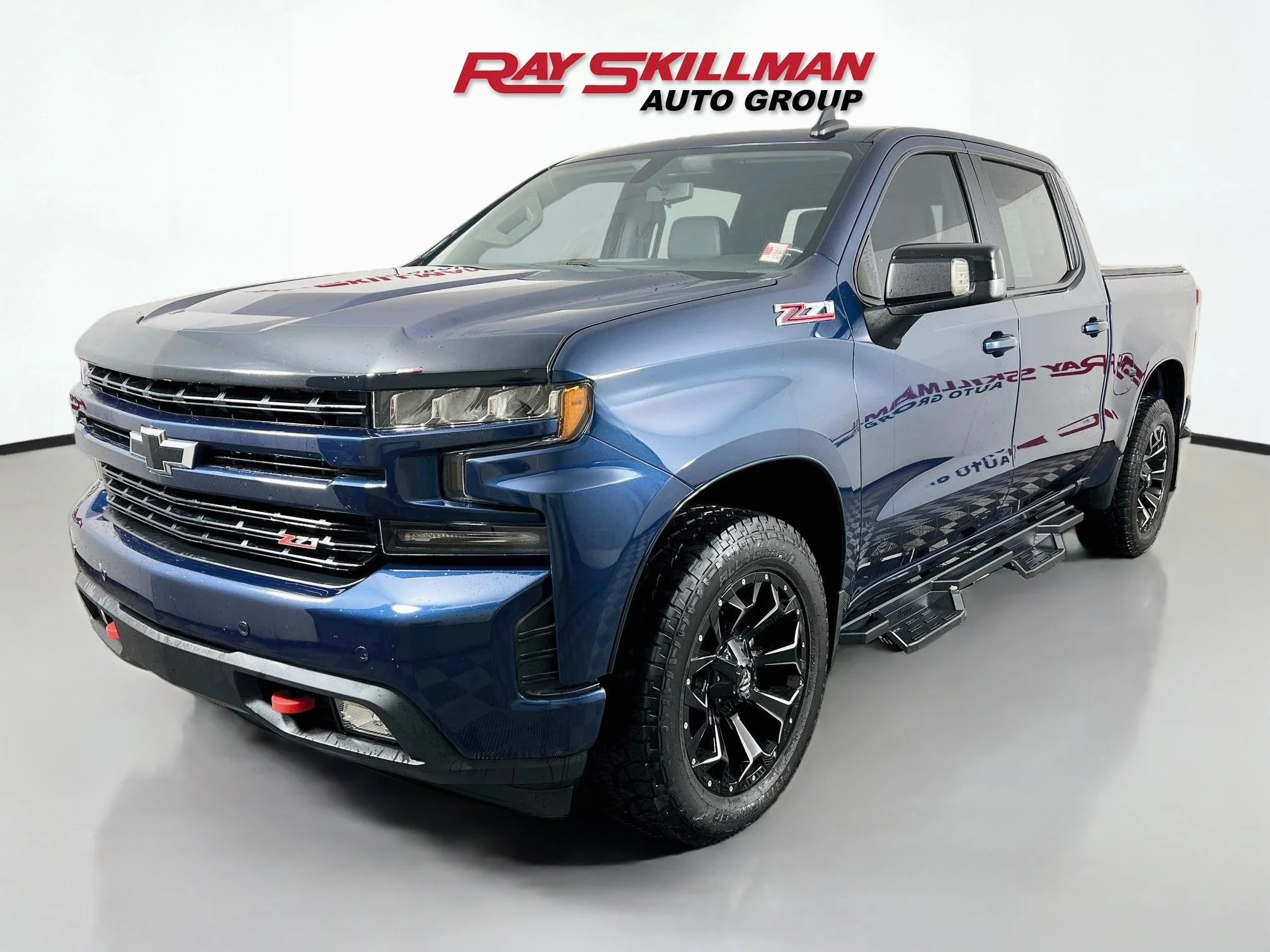 Used 2020 Northsky Blue Metallic Chevrolet RST image 3