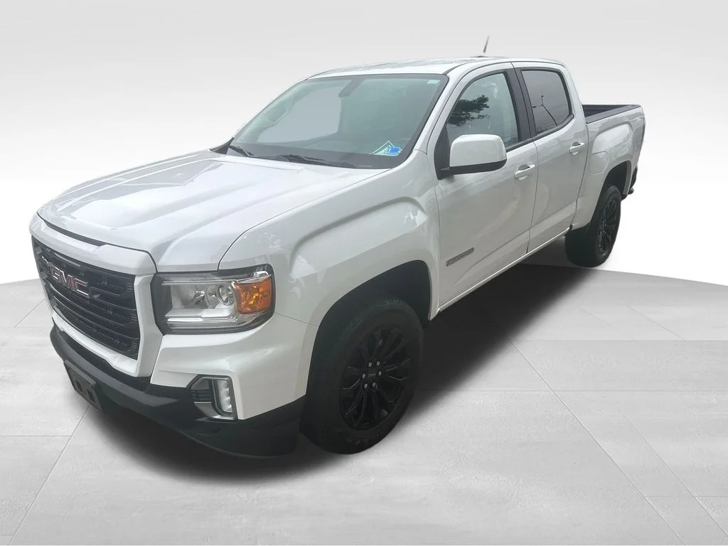 Used 2022 White GMC Elevation image 2