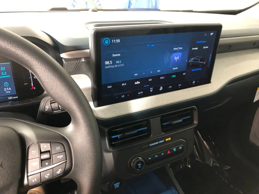 New 2026 Velocity Blue Ford XLT image 2