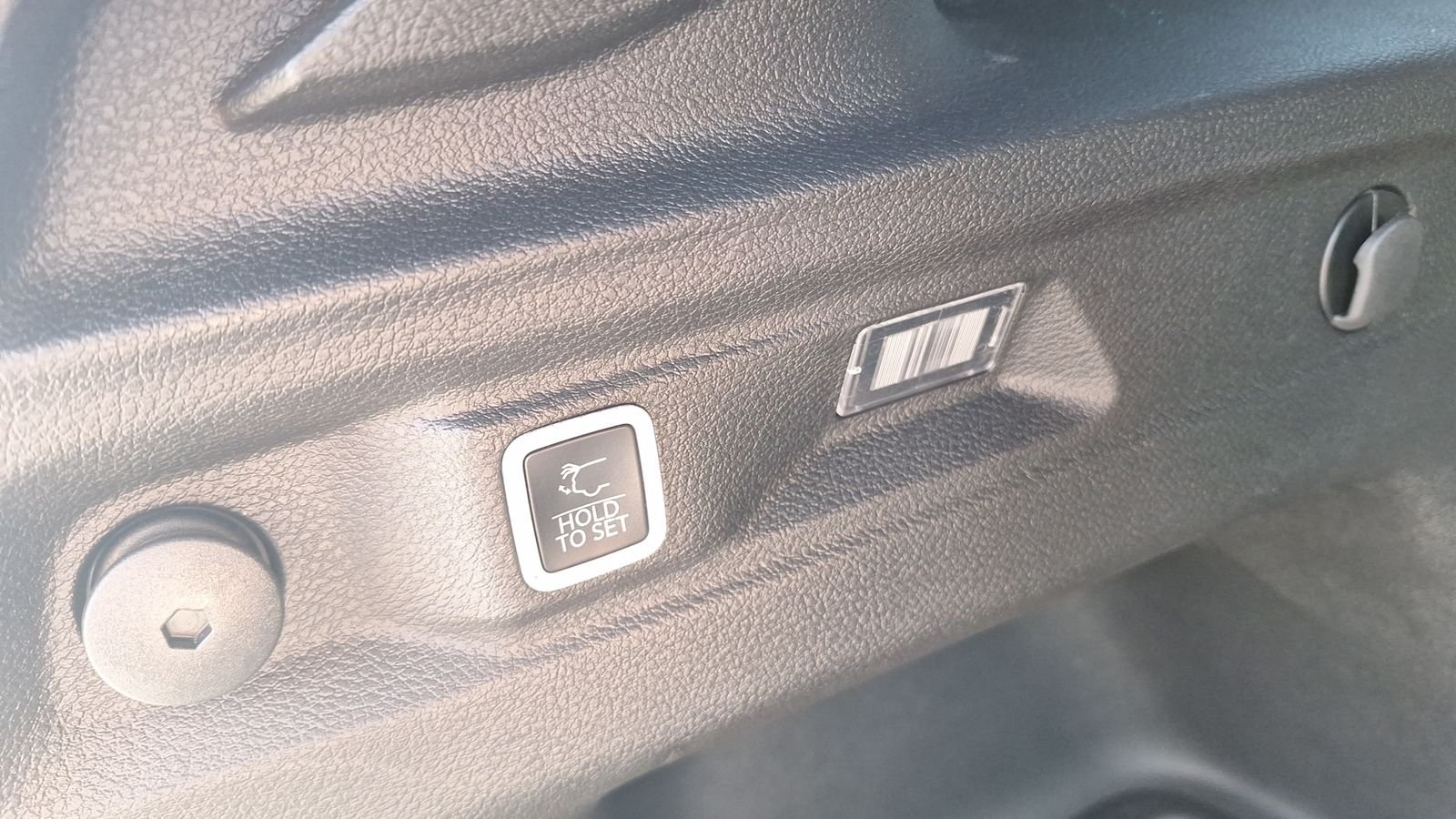 Used 2025 Black Jeep Laredo image 15