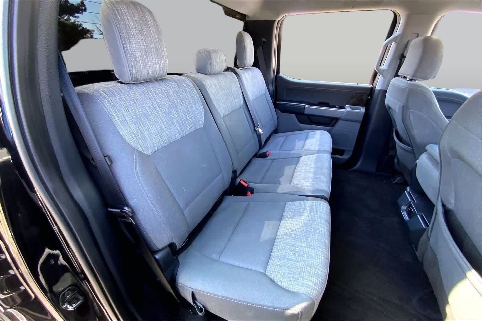 2023 Ford F-150 XLT - Photo 17