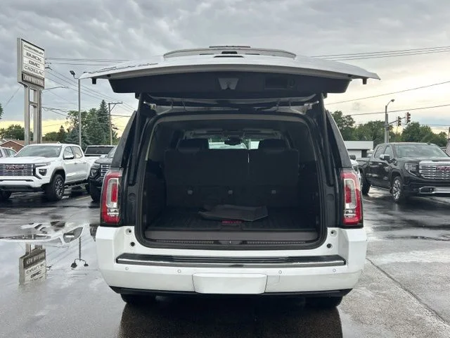 Used 2017 White Frost GMC Denali image 8