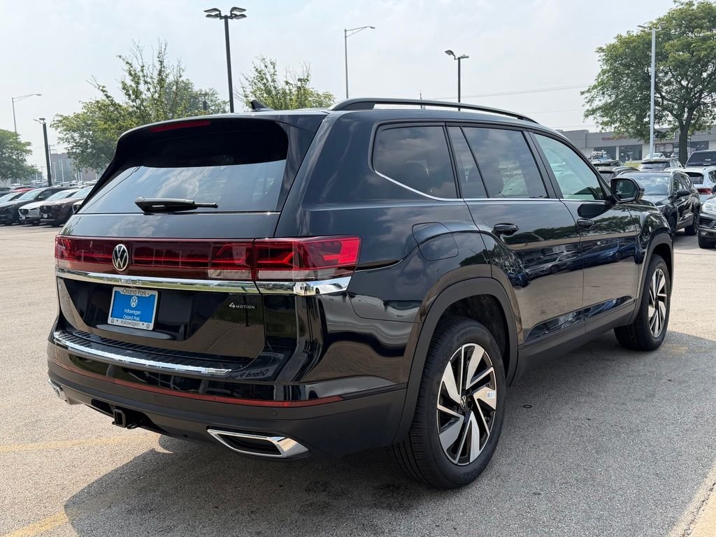 New 2026 Deep Black Pearl Volkswagen 2.0T SE W/TECHNOLOGY image 4