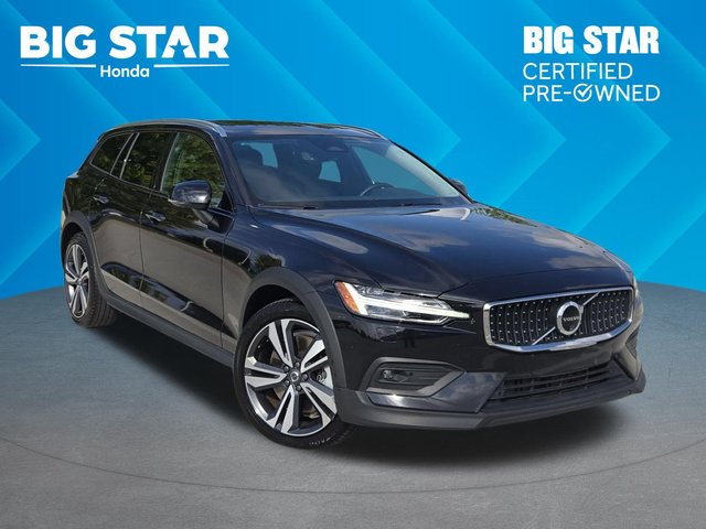 Big Star Certified Pre-Owned 2025 Volvo V60 Cross Country Plus With Navigation &amp; AWD