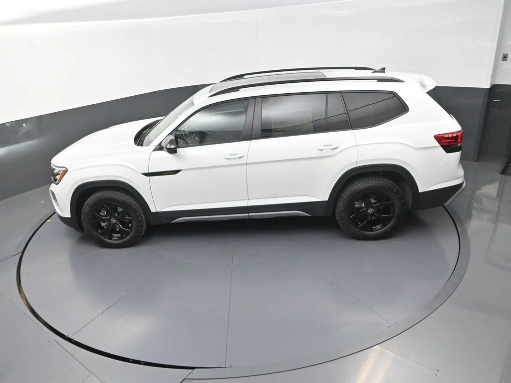 New 2026  Volkswagen 2.0T Peak Edition image 16