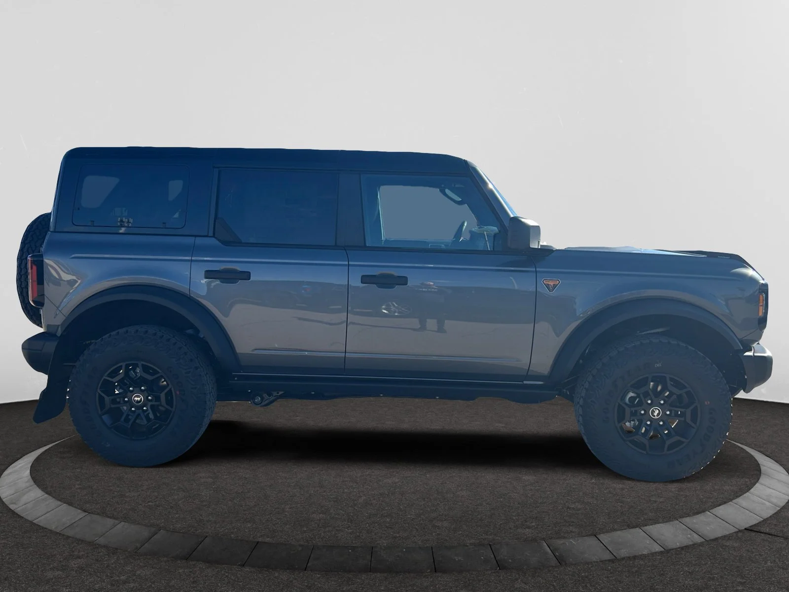 New 2026 Carbonized Grey Metallic Ford Badlands image 6