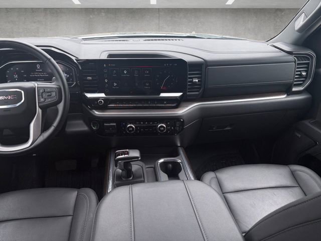 2025 GMC Sierra 1500 SLT - Photo 3