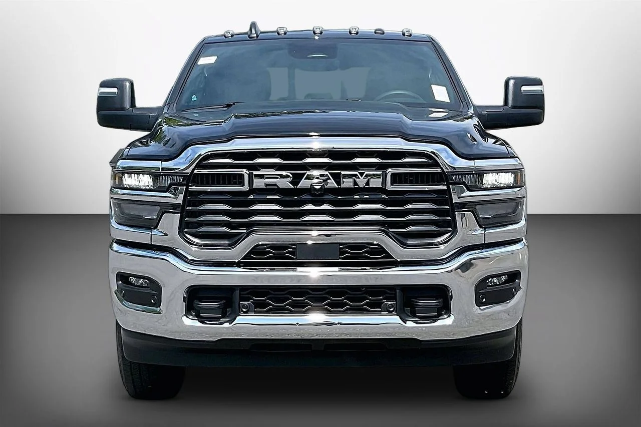 New 2026 Diamond Black Crystal Pearlcoat RAM Tradesman image 3