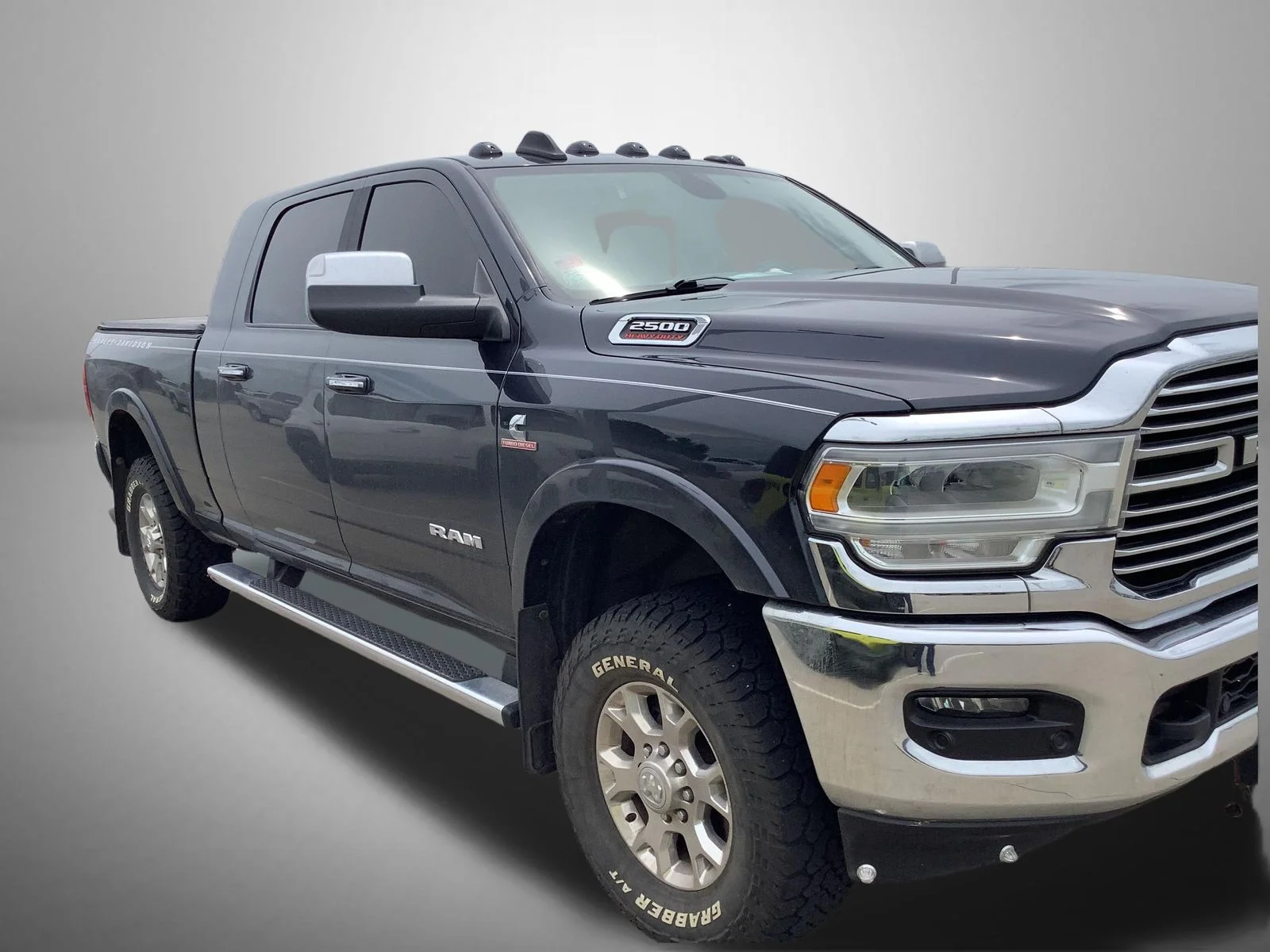 Used 2019 Gray Ram Laramie image 4