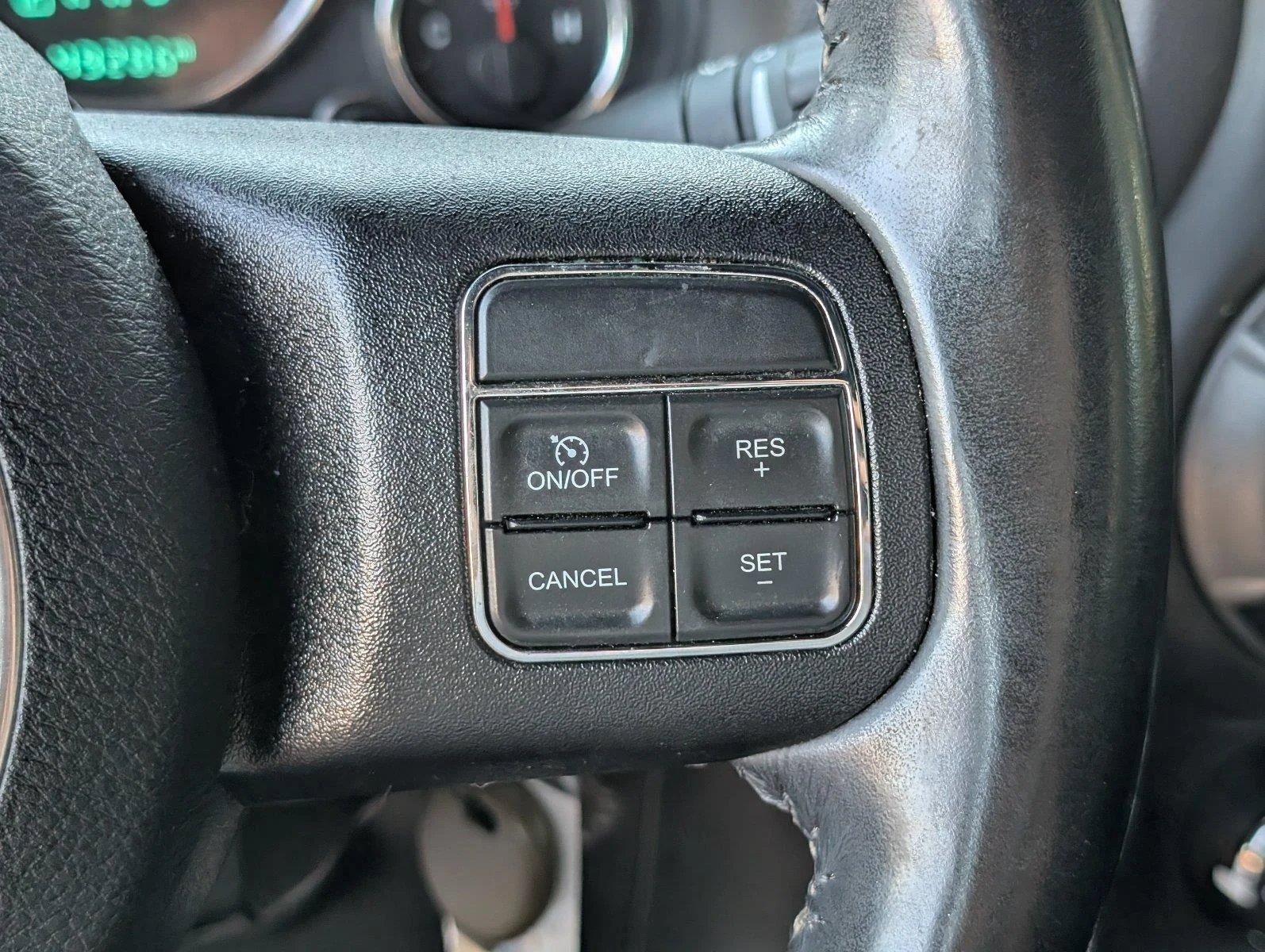 Used 2017 Chief Clearcoat Jeep Sport image 24