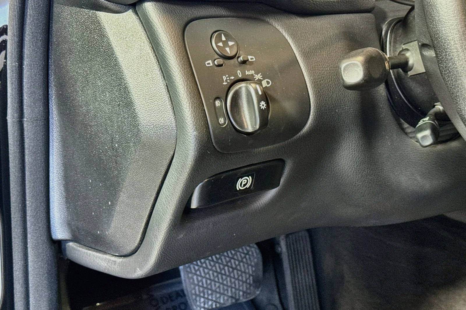 Used 2006 Black [Black] Mercedes-Benz Sport image 10
