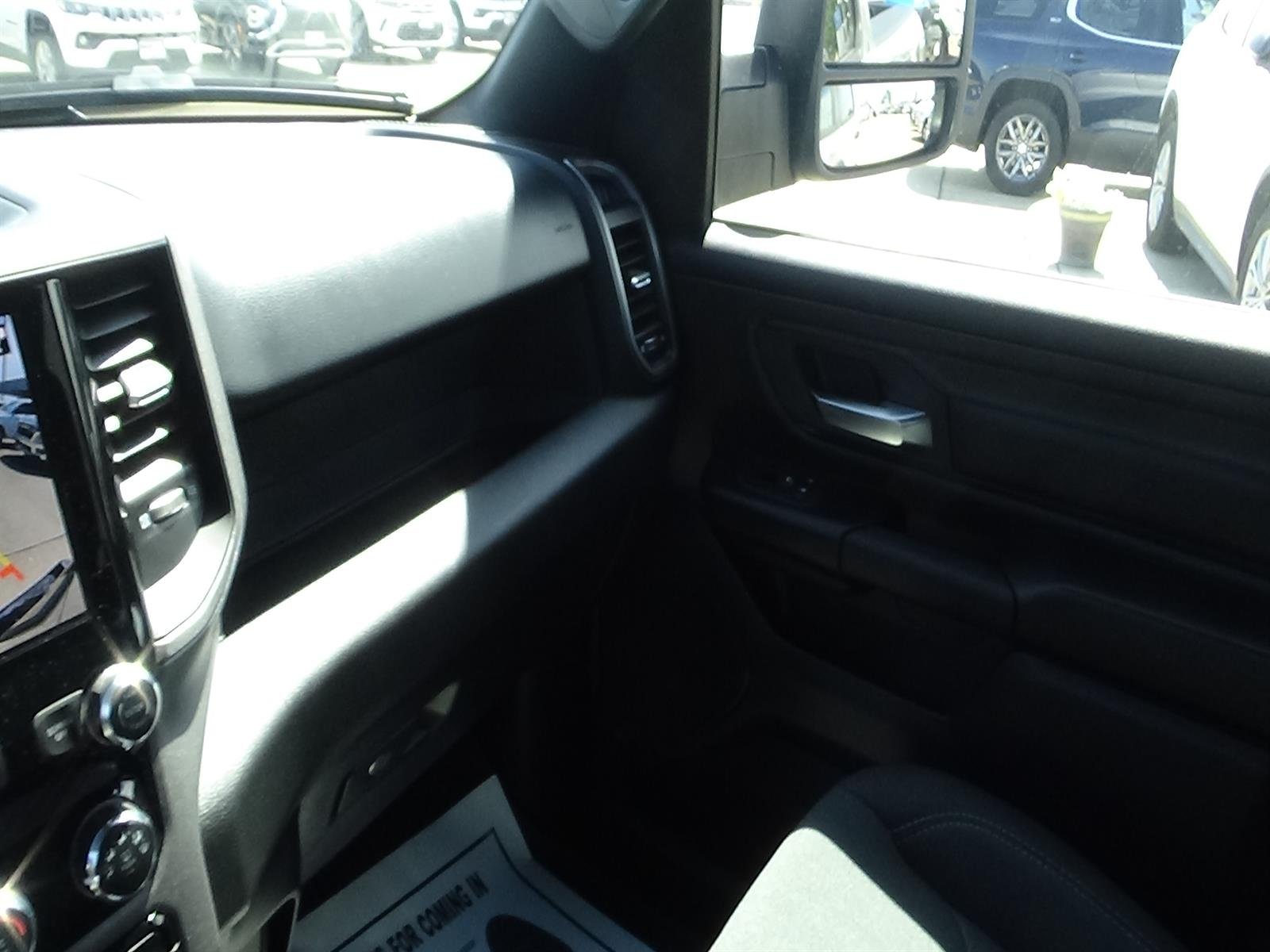 Used 2025 Billet Silver Metallic Clear Coat (psc) RAM Tradesman image 30