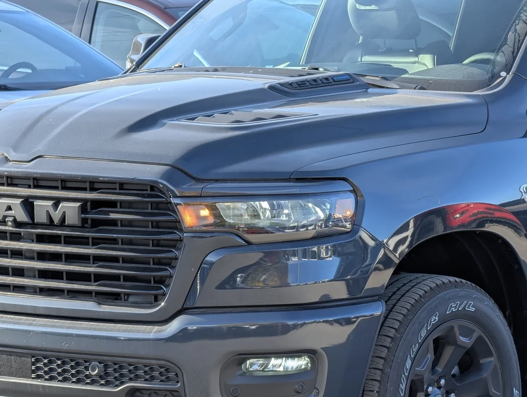 New 2026 Blue RAM Sport - - HEMI V8 - 20 Wheels - Sport Hood - Uconnect 5 NAV - LED Lights & More! image 10