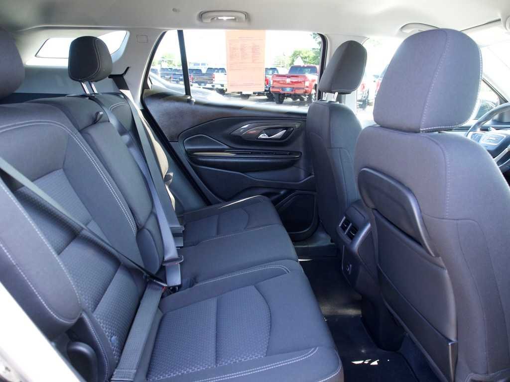 2023 GMC Terrain SLE - Photo 27