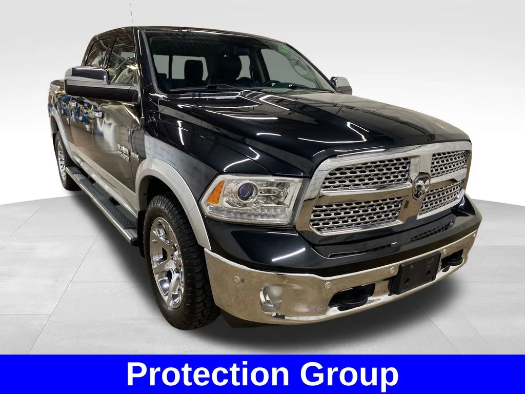 Used 2017 Black Ram Laramie image 6