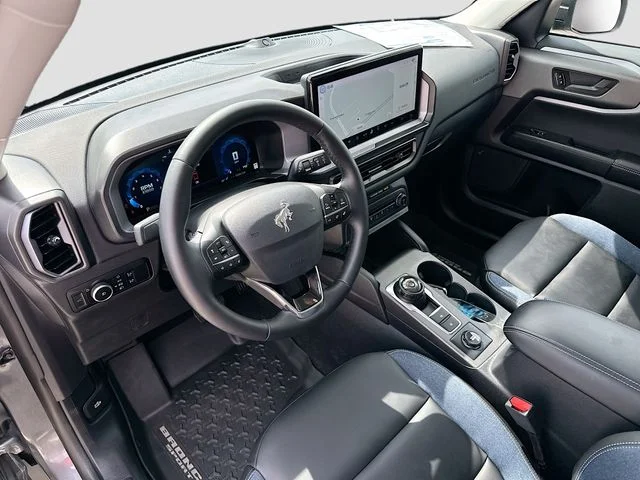 Used 2025 Gray Ford Outer Banks image 9