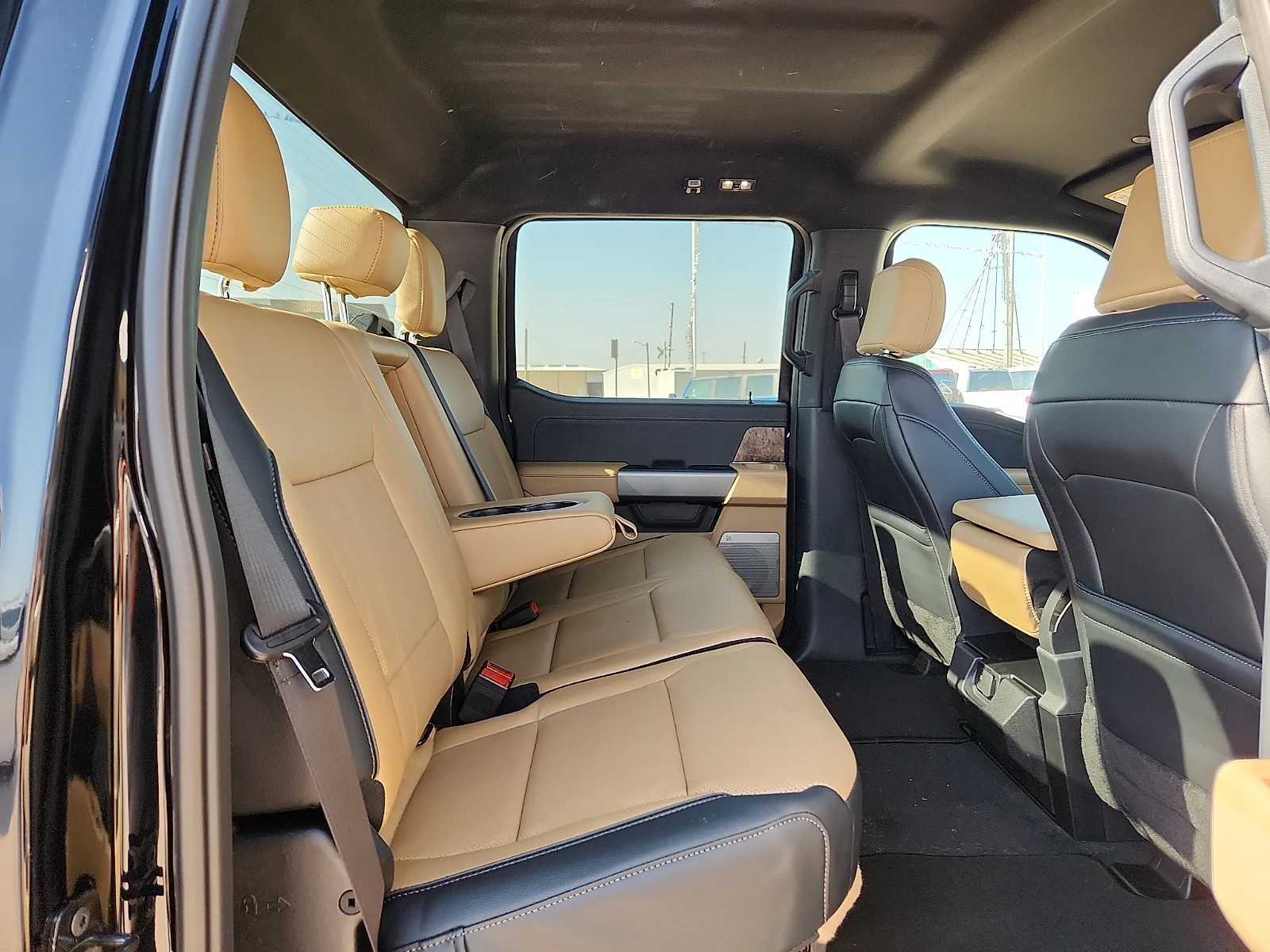 New 2026 Black Metallic Ford Lariat image 19