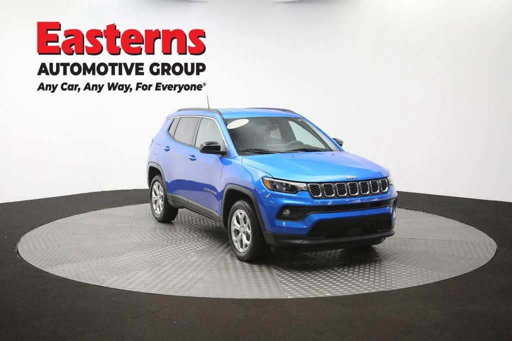 Used 2024 Blue Jeep Latitude image 48