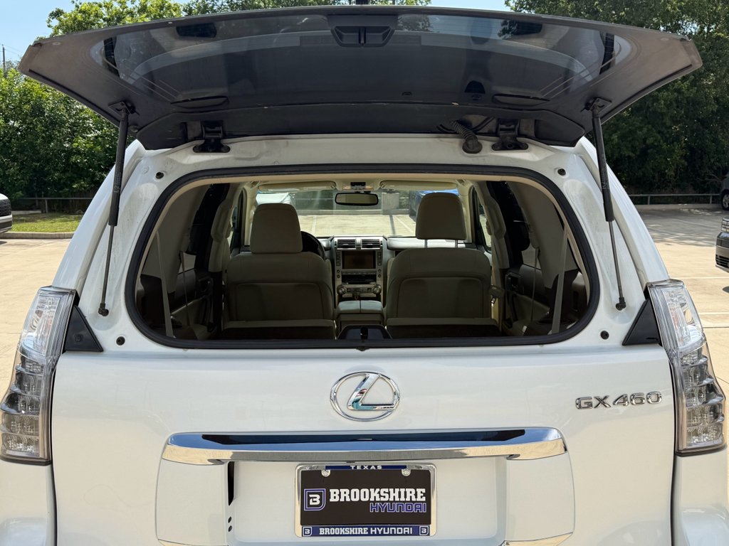 Used 2019 Starfire Pearl Lexus Premium image 32