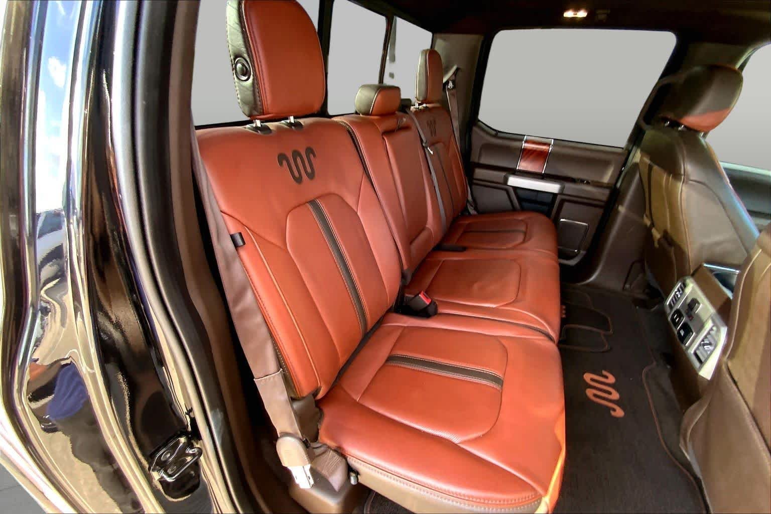 Used 2019 Agate Black Metallic Ford King Ranch image 20