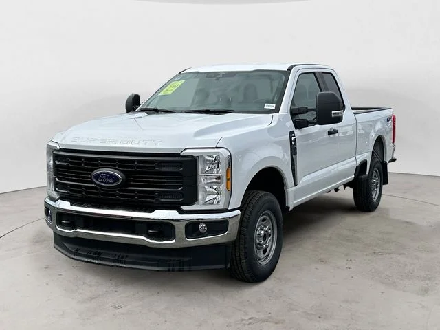 2026 Ford F-350 XL 4x4 SuperCab 8' Box SRW's photo