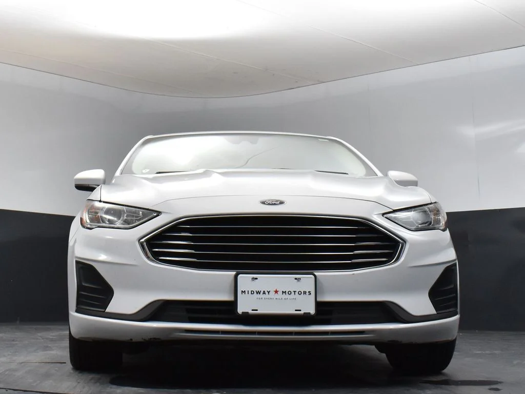 Used 2020 White Ford SE image 31