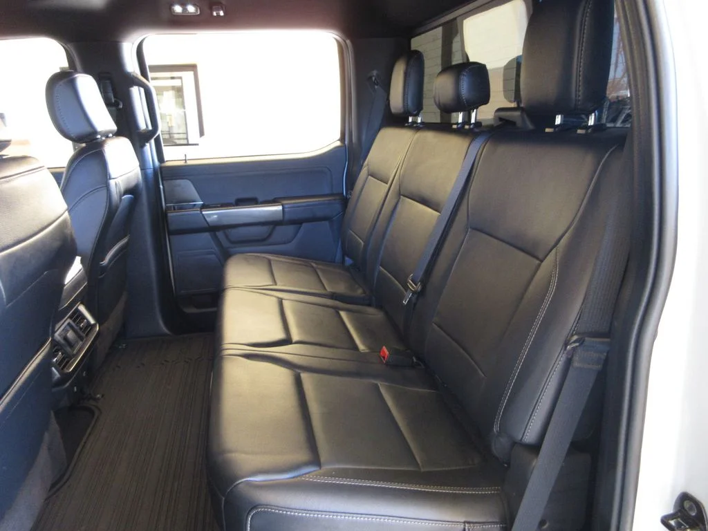 Certified Used 2023 Avalanche Ford XLT image 26