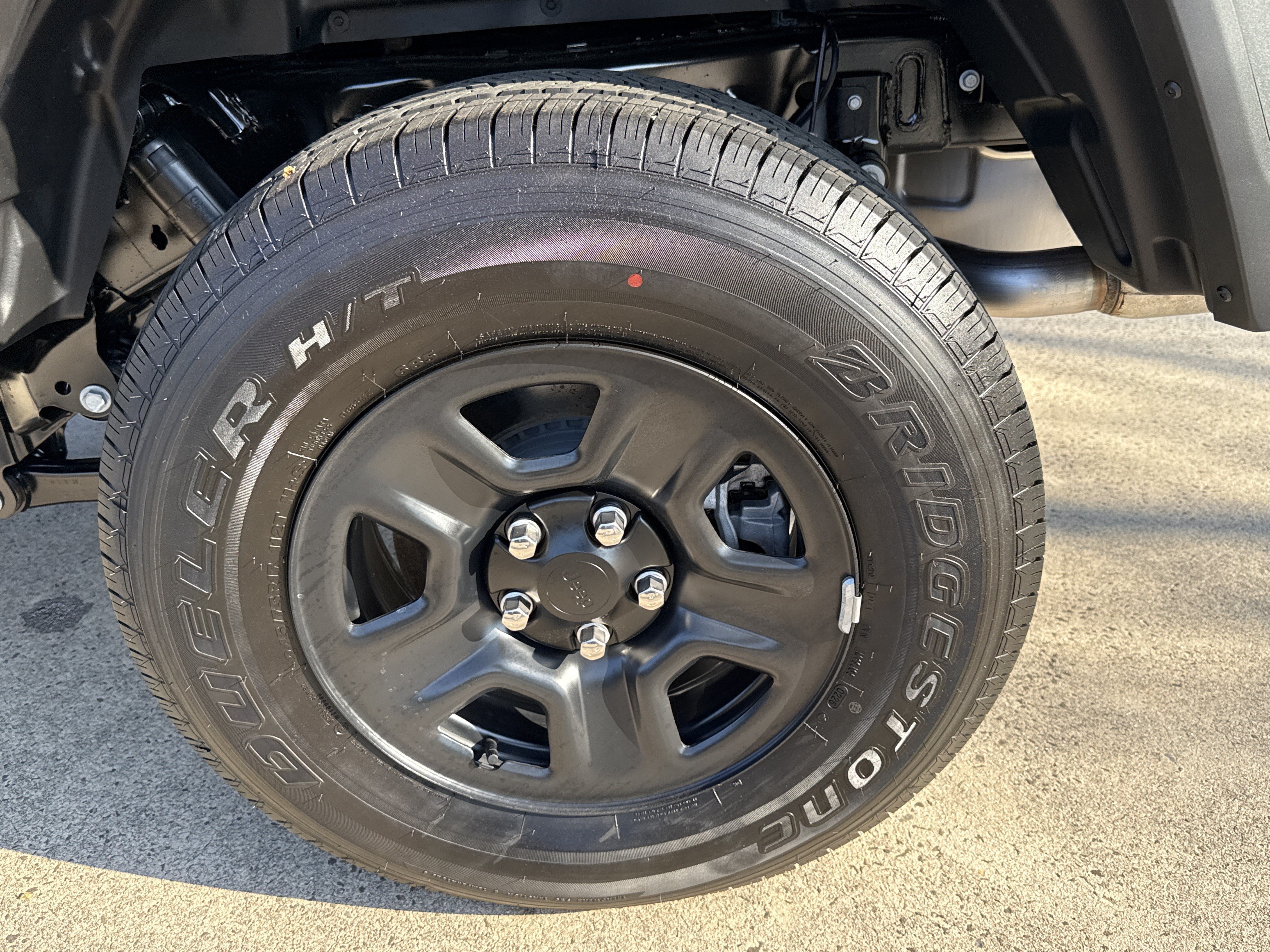 New 2026 Reign Jeep Sport image 18