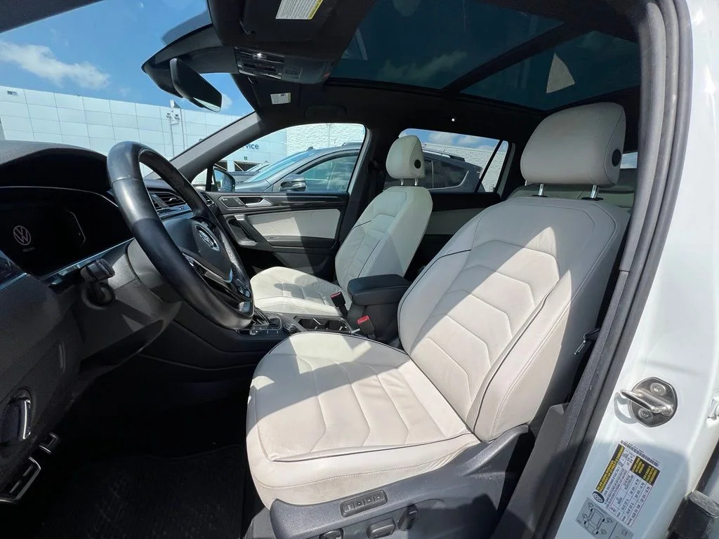 Used 2021 Pure White Volkswagen 2.0T SEL Premium R-Line image 6