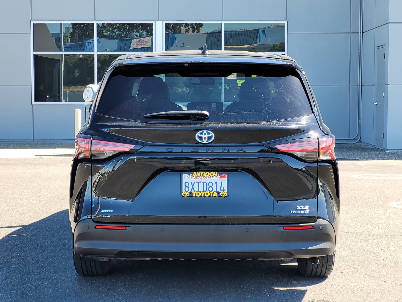 Used 2021  Toyota XLE image 5