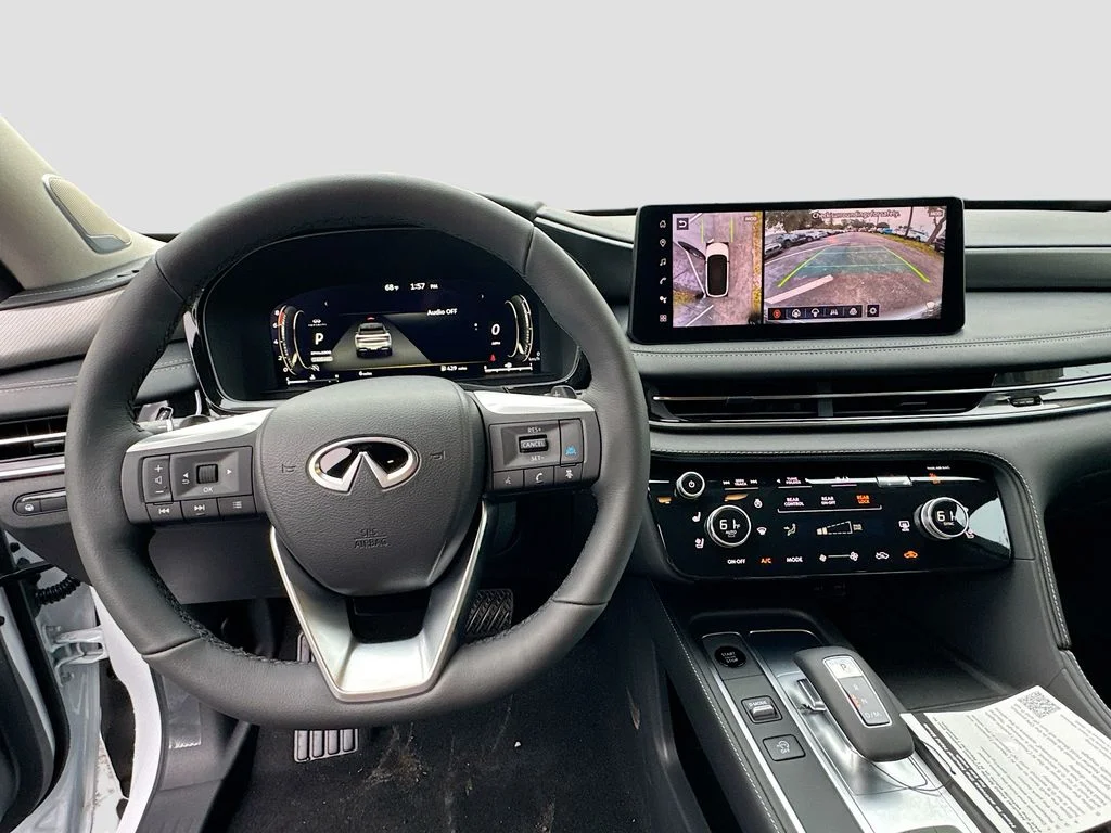 Certified Used 2026 White INFINITI LUXE image 12