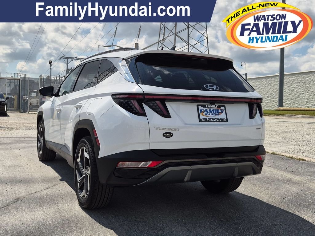 Used 2023 White Hyundai Limited image 6