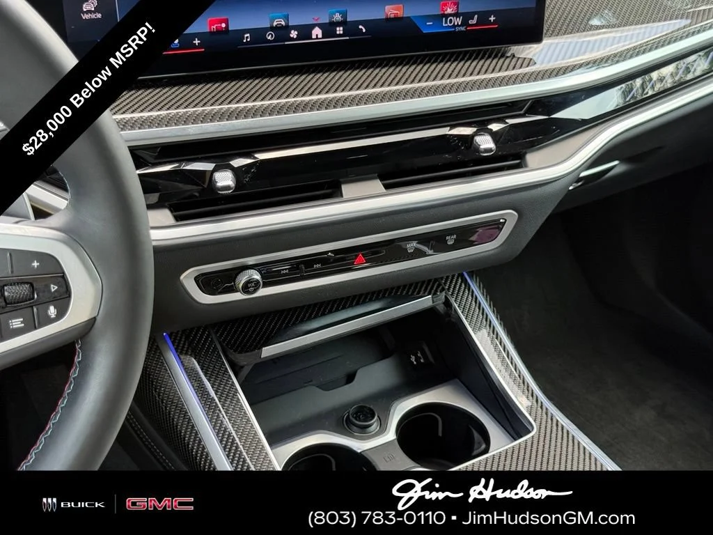 Used 2024 Gray BMW M60i image 37
