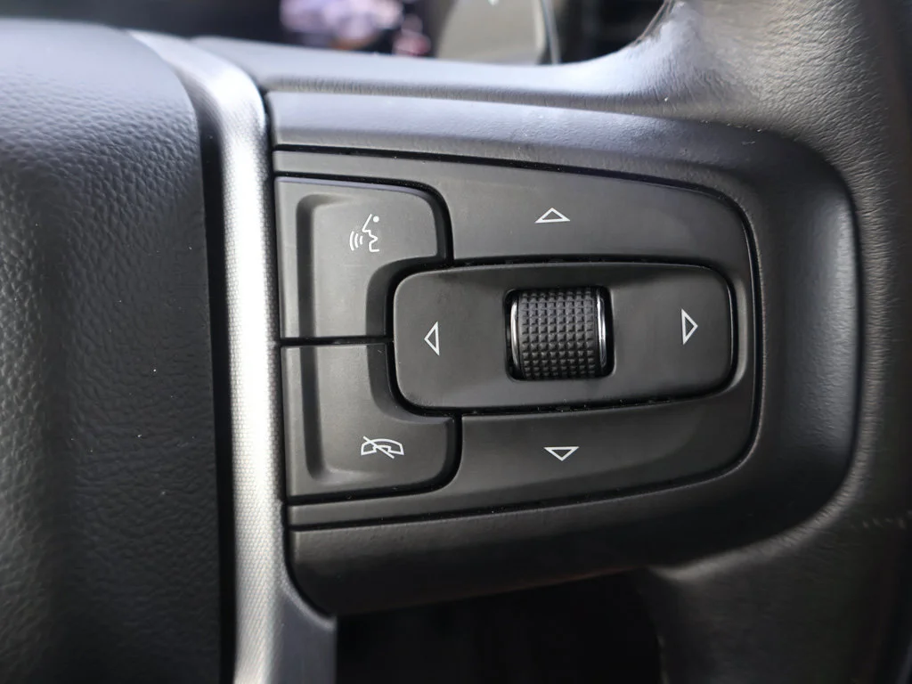 Used 2023 Dynamic Blue Metallic GMC Elevation image 38