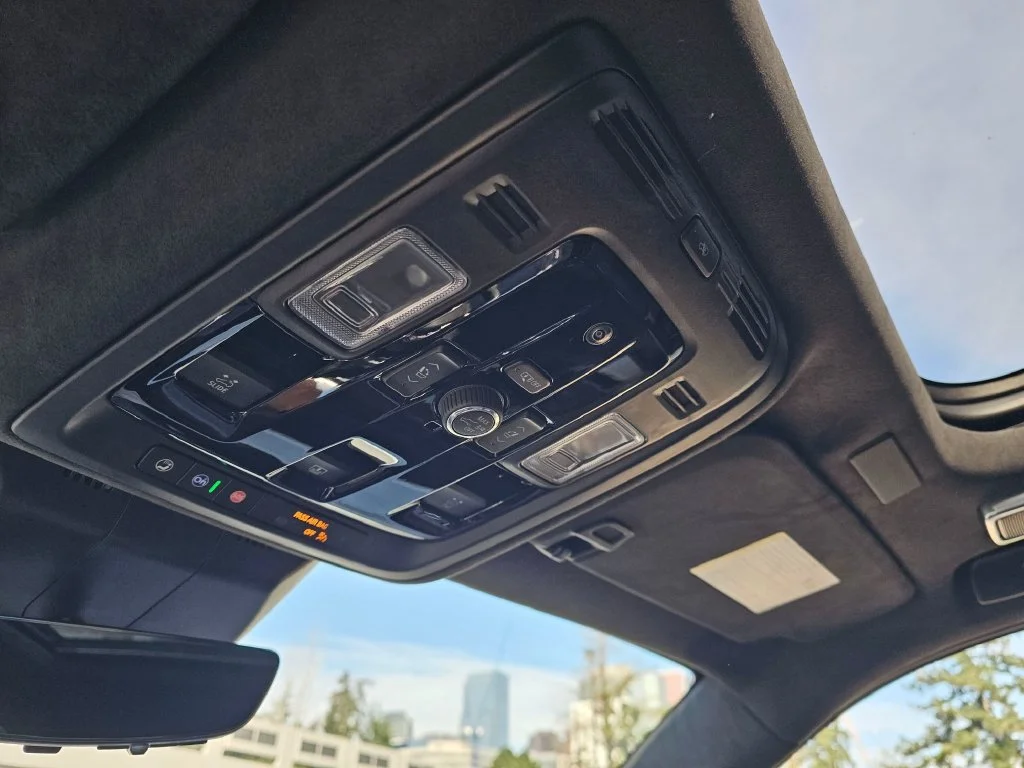 2026 Cadillac Escalade Platinum Sport - Photo 32