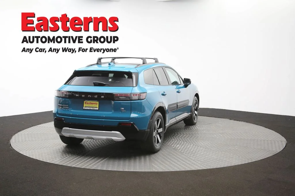 Used 2024 Blue Honda Touring image 38