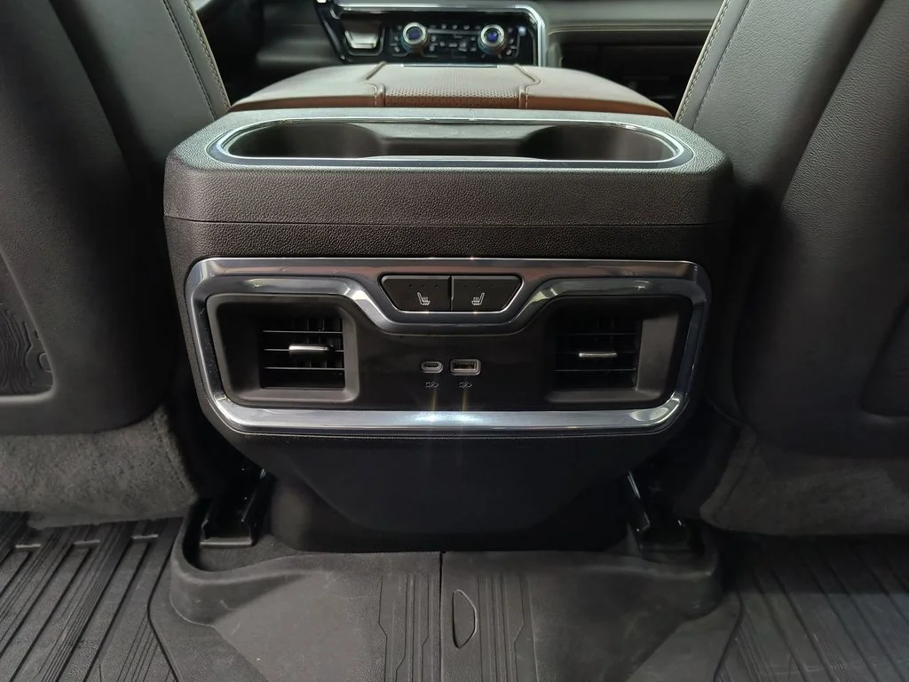 2024 GMC Sierra 3500HD Denali Ultimate - Photo 15