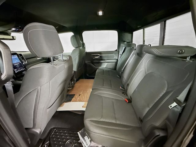 New 2026 Diamond Black Crystal Pearl-Coat Exterior Paint RAM Big Horn/Lone Star image 22