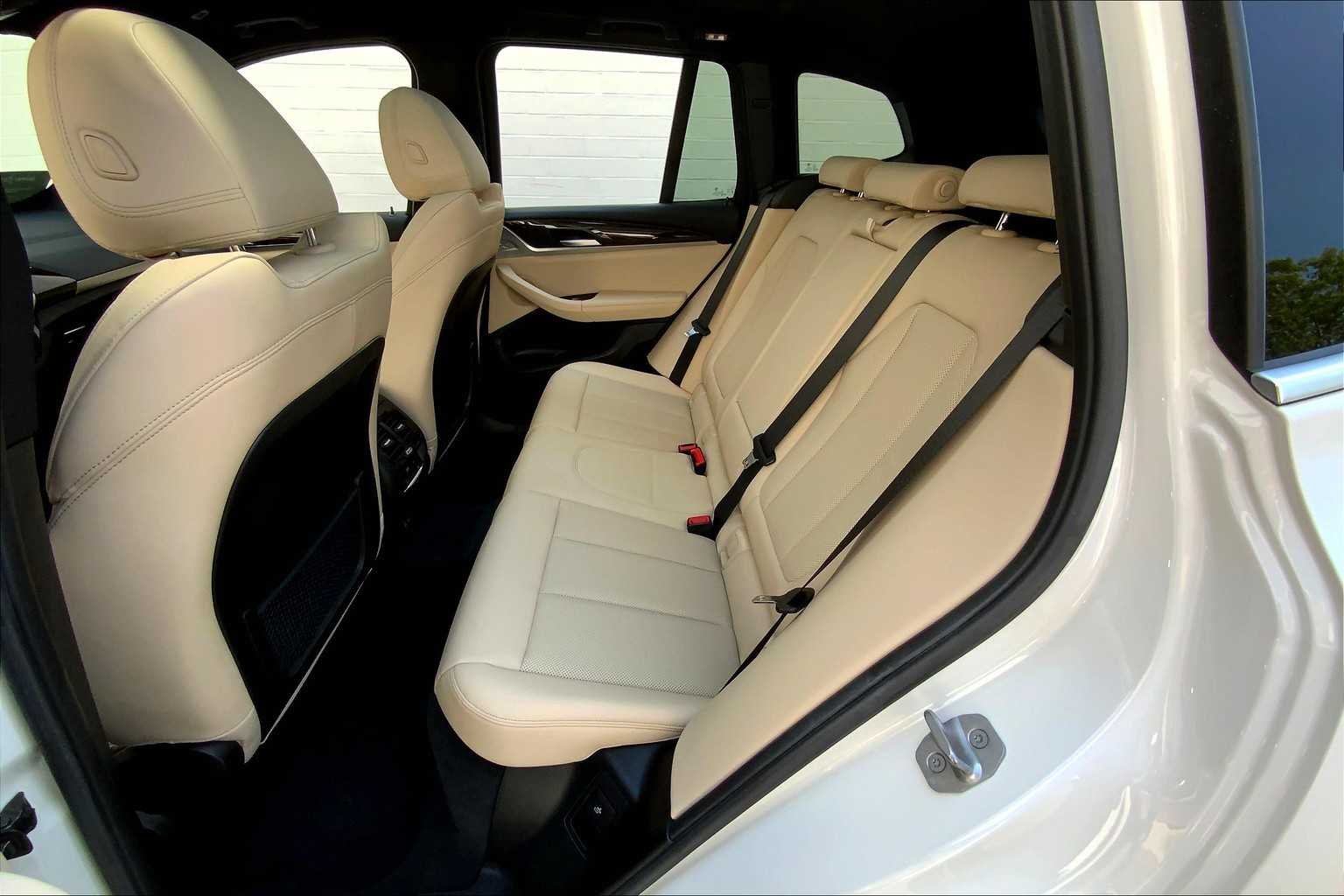 Certified Used 2023 Alpine White BMW xDrive30i image 20