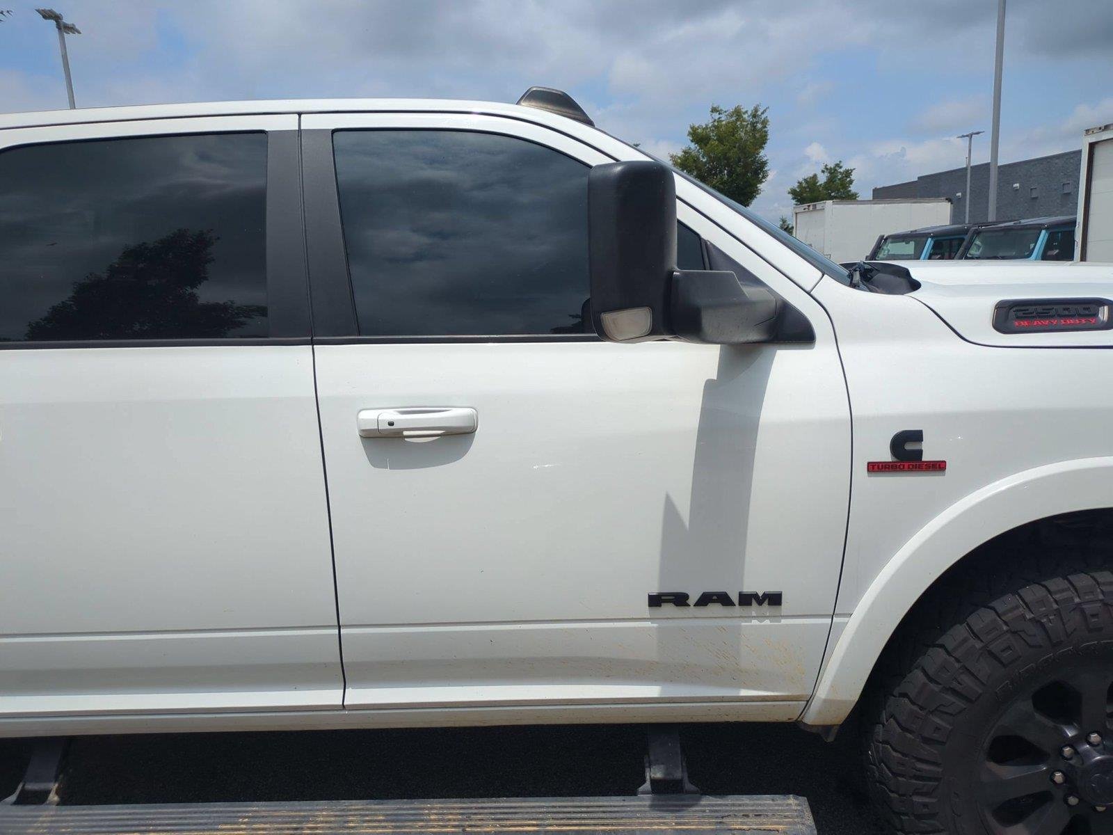 Used 2022 Bright White Clearcoat Ram Laramie image 34