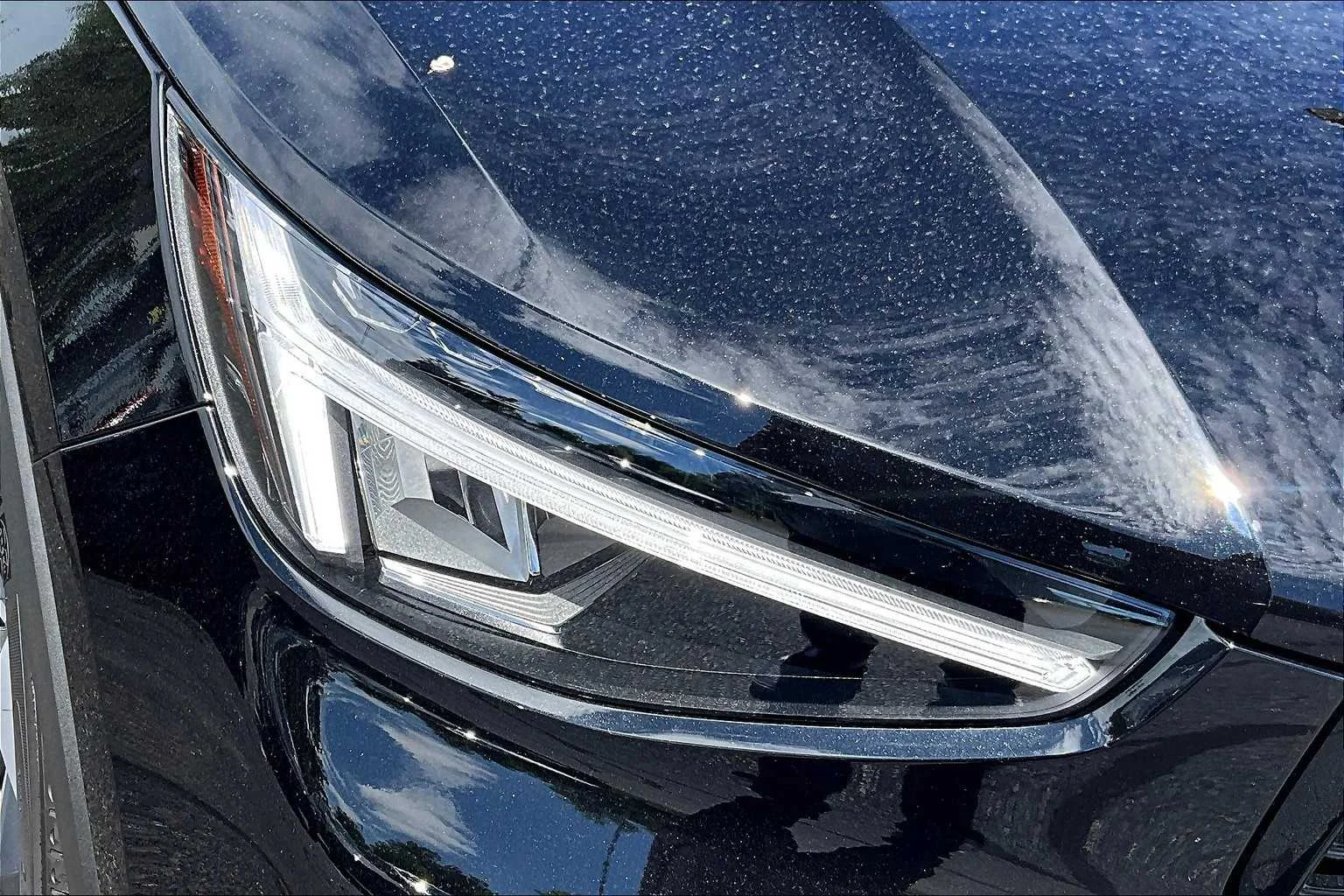 2026 Volvo XC40 Core - Photo 14