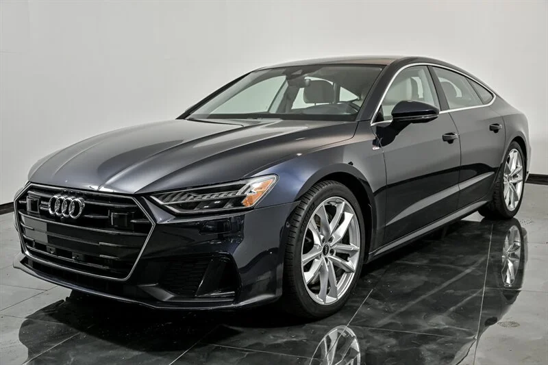 Used 2022 Firmament Blue Metallic Audi quattro Prestige 55 TFSI image 5