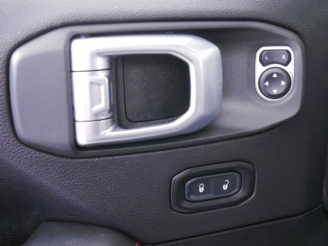 Used 2020 Gray Jeep Unlimited Rubicon image 23