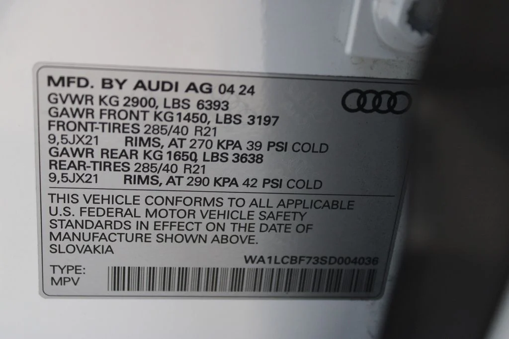 Used 2025 White Audi 45 Premium Plus image 31