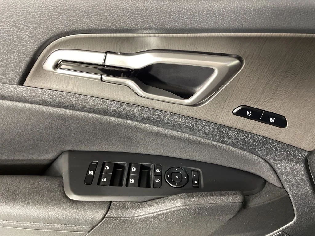 New 2026 Blue Kia X-Line image 15