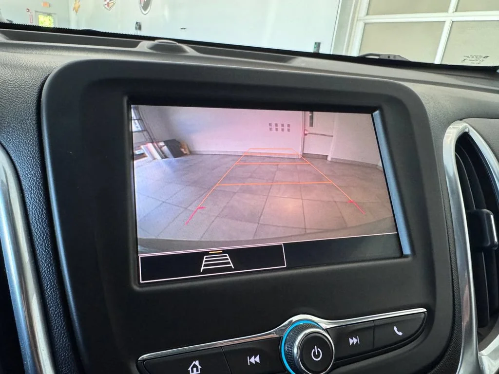 2023 Chevrolet Equinox LT - Photo 19